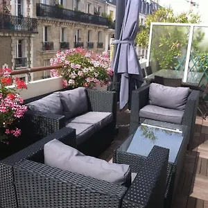 D'amis Paris